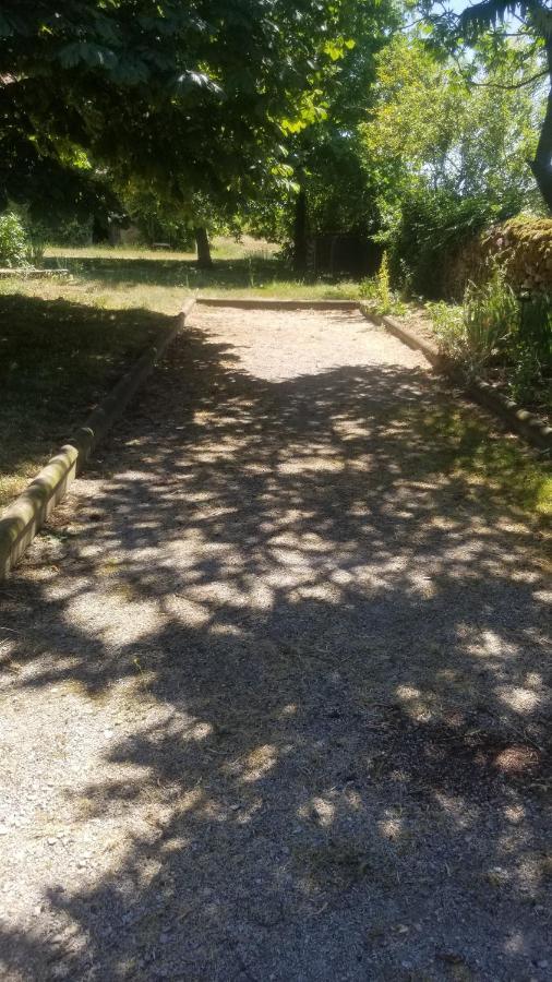Chambres dans un lieu calme et champêtre Gourgé Exterior foto