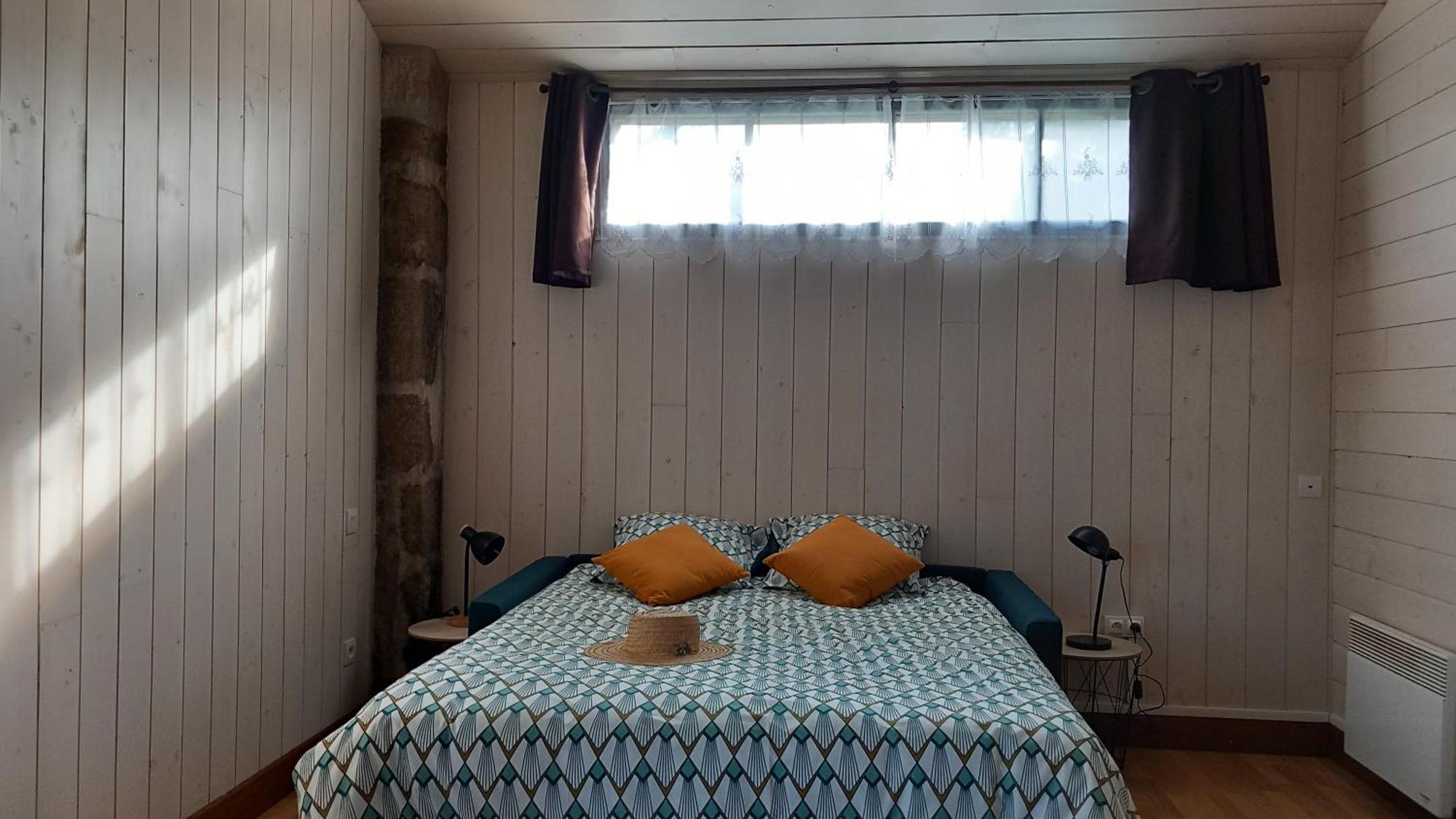 Chambres dans un lieu calme et champêtre Gourgé Exterior foto
