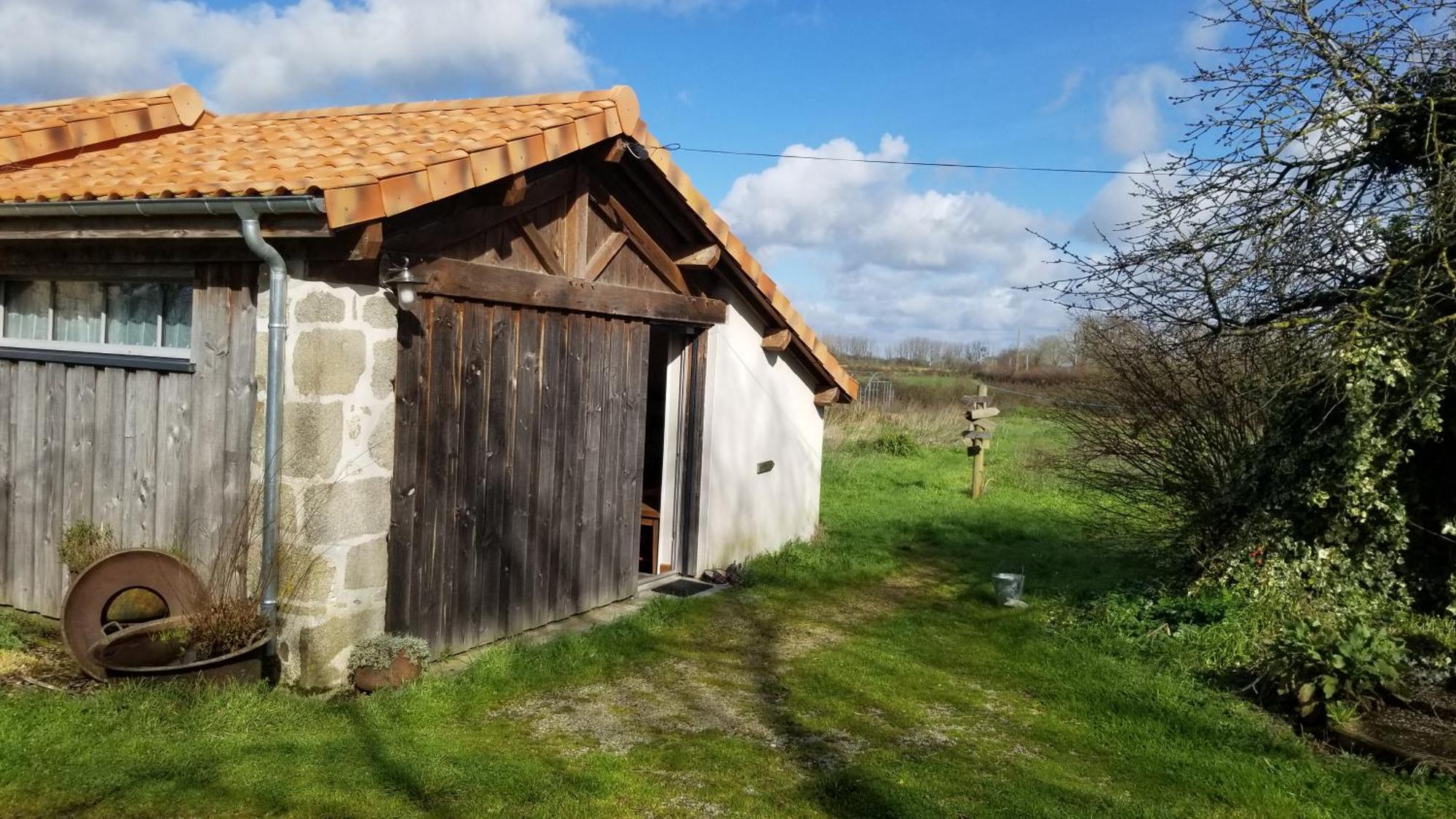 Chambres dans un lieu calme et champêtre Gourgé Exterior foto