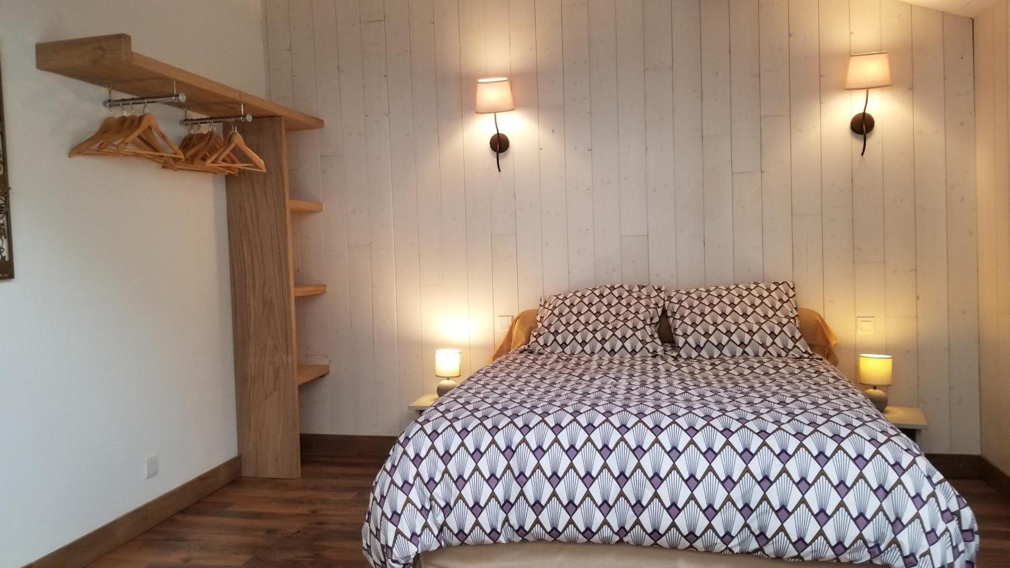 Chambres dans un lieu calme et champêtre Gourgé Exterior foto