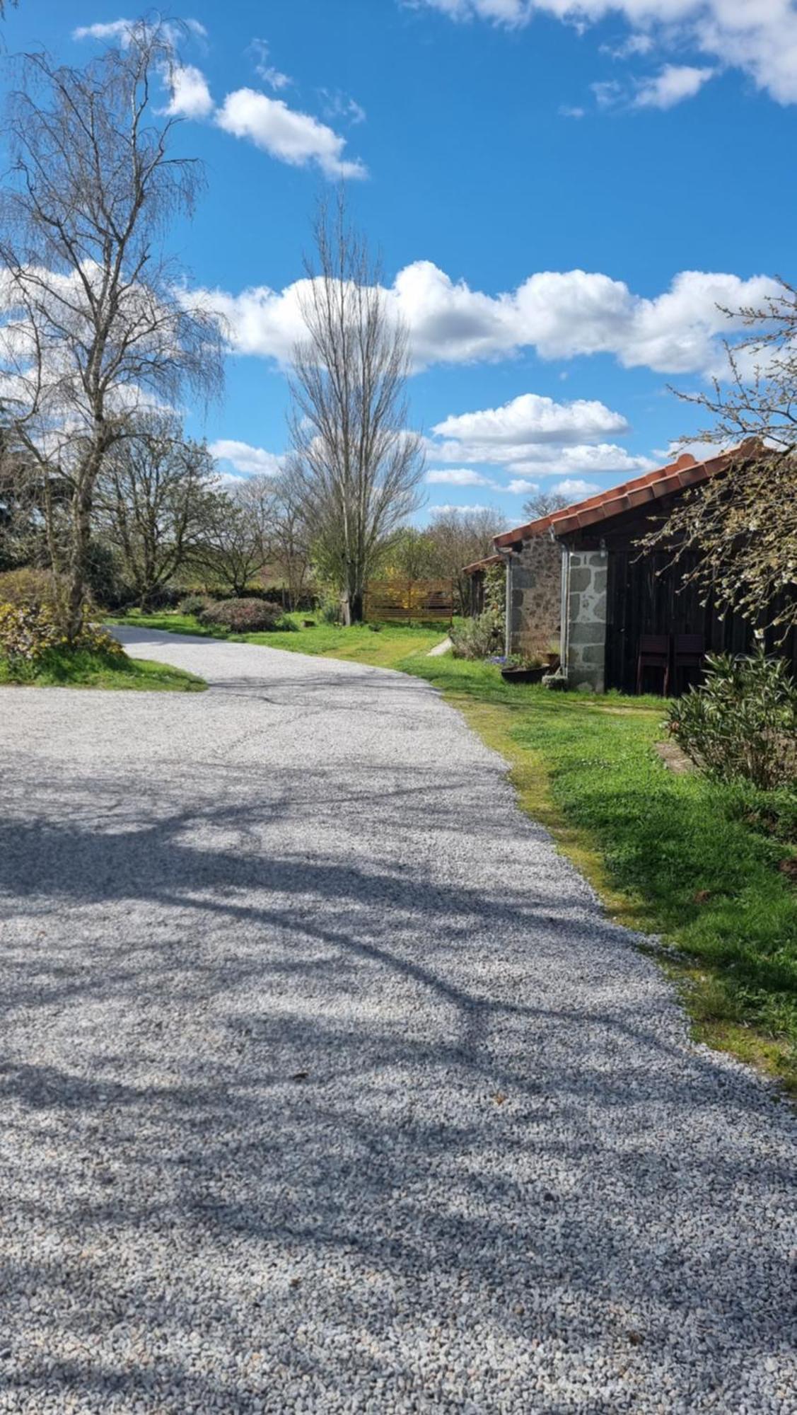 Chambres dans un lieu calme et champêtre Gourgé Exterior foto